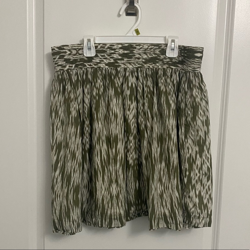 BANANA REPUBLIC 100% Cotton Green Print Skirt